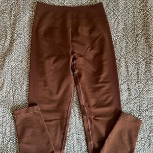 Alphalete Amplify Leggings